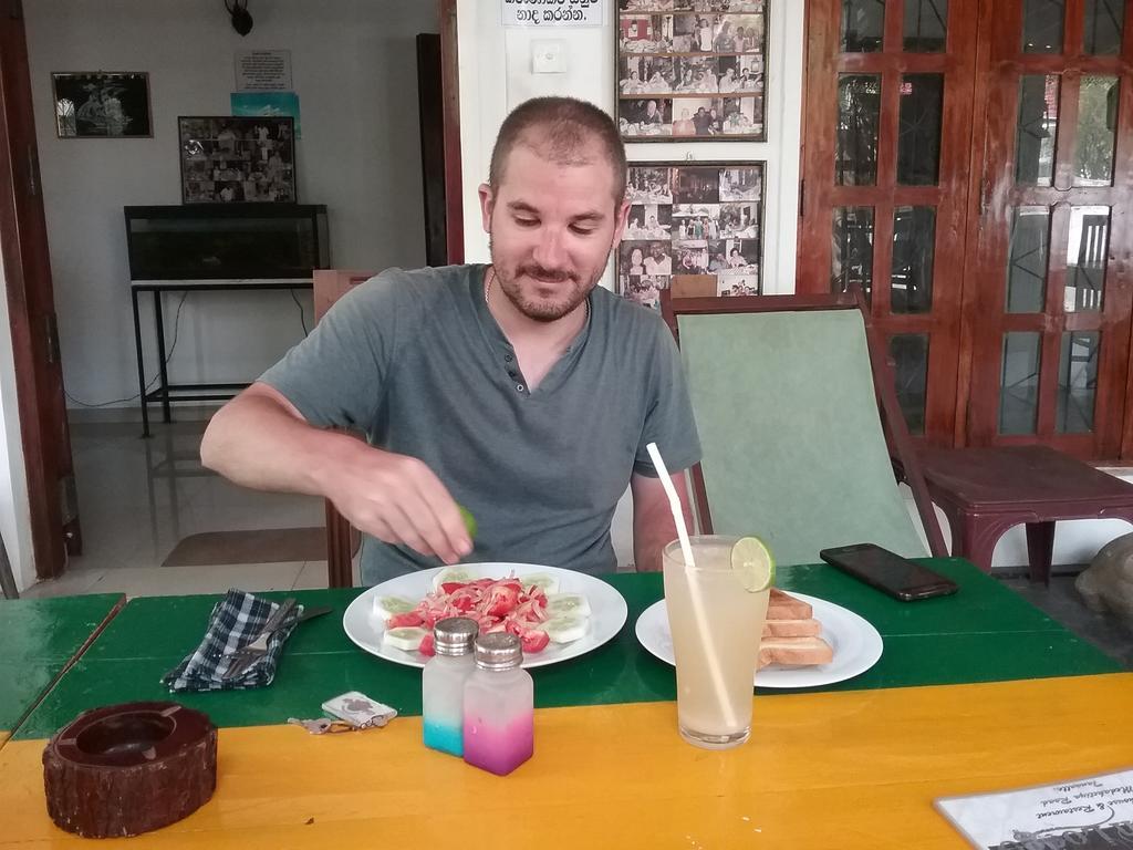 Golden Lodge Тангалла Экстерьер фото
